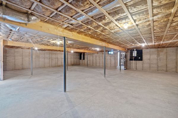 Basement Floor Installation in Lithonia