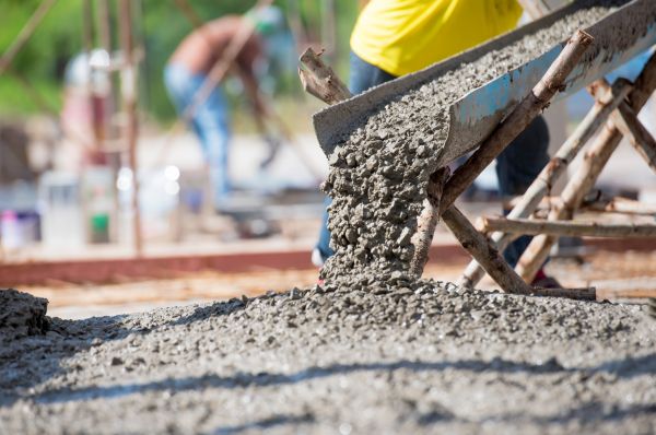 Backyard Concrete Pouring in Lithonia
