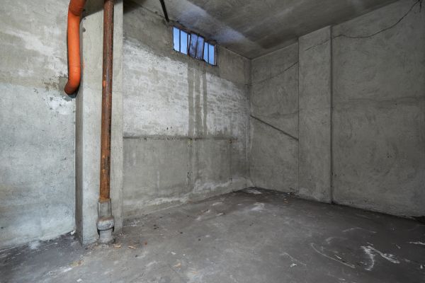 Basement Wall Construction in Lithonia