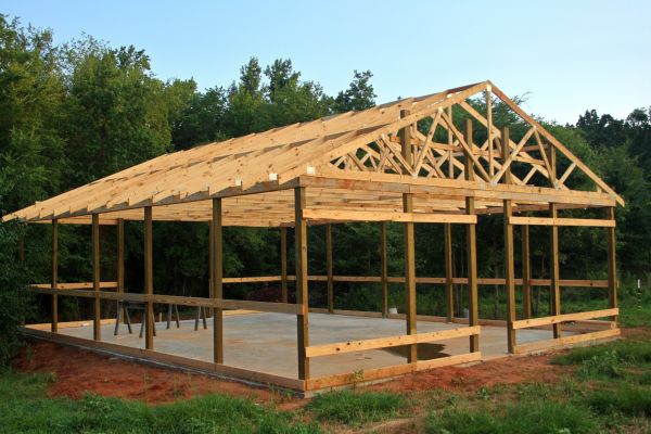 Barn Pad Installation in Lithonia